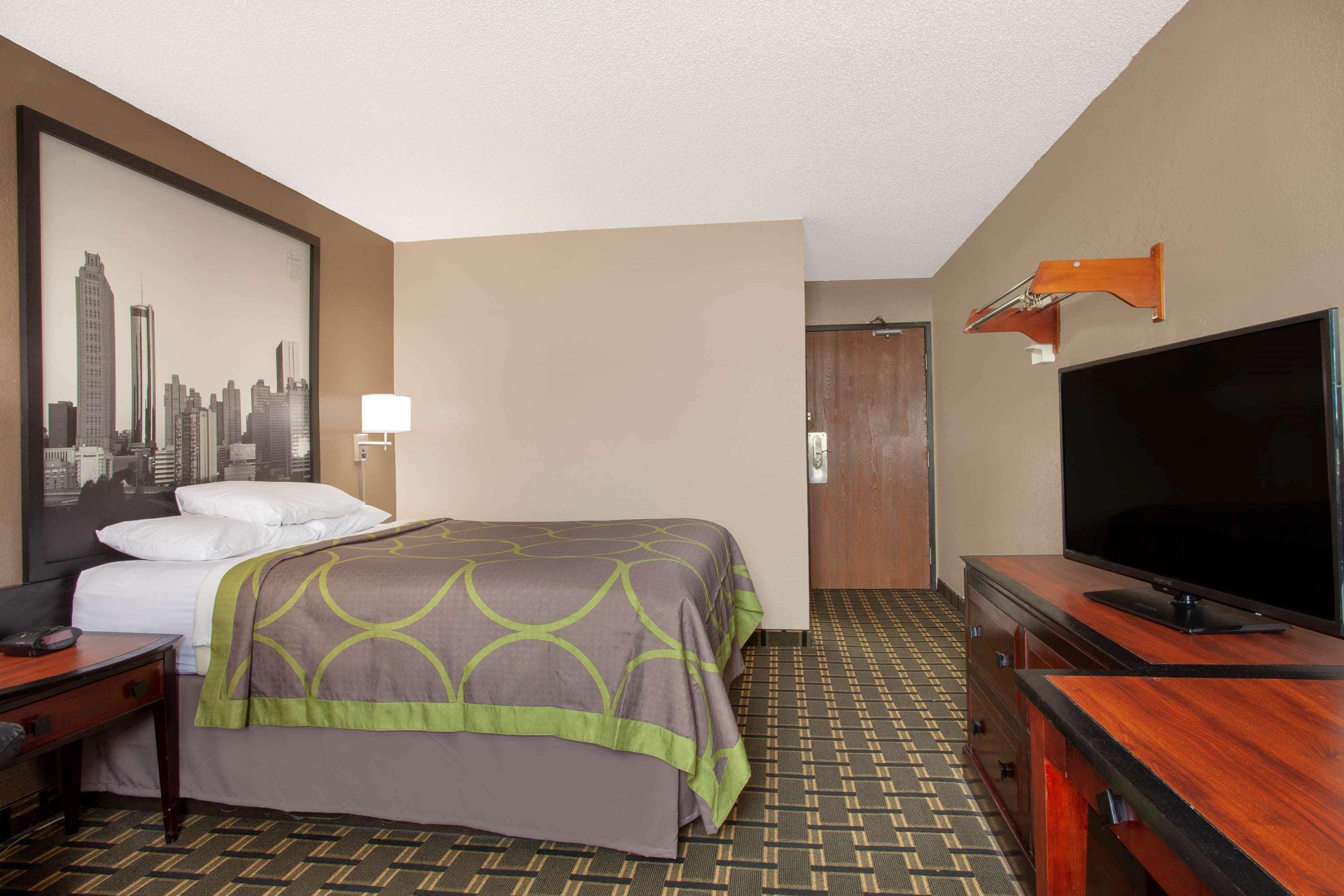 Super 8 By Wyndham Waycross Ga Motel Екстериор снимка
