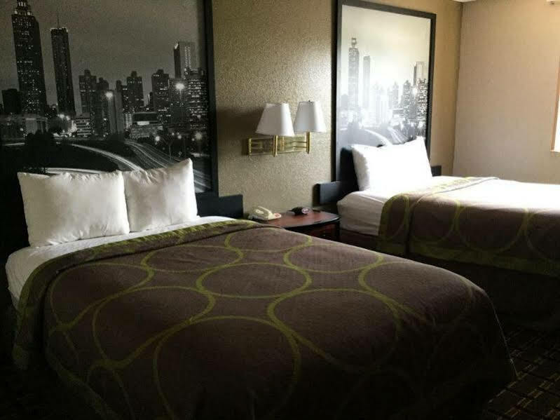Super 8 By Wyndham Waycross Ga Motel Екстериор снимка